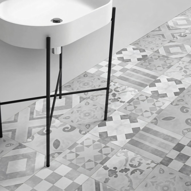 Vintage pattern 5 black & white. Vinyl for floor in bathroom, non-slip and antibacterial, water resistant. Lokoloko