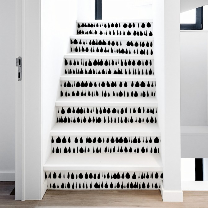 Drops. Vinilo lavable texturizado, tintas ecologicas, resistente al agua, antibacterias para forrar escaleras recibidor.