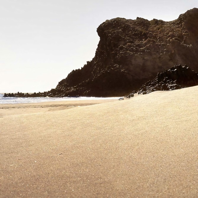 Póster fotográfico en papel ecológico texturizado. de cala grande en el Parque de Cabo de Gata Níjar, color. Lokoloko