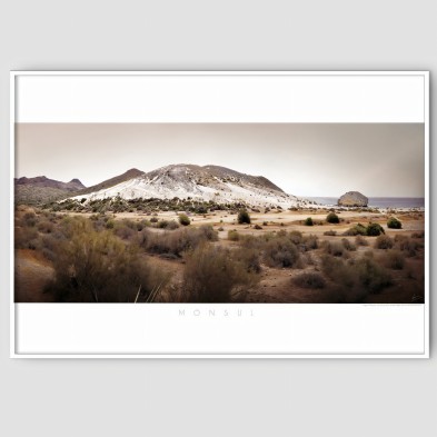 Póster fotográfico en papel ecológico texturizado de la playa de Mónsul con su duna fosil. Cabo de Gata, tonos tierras. Lokoloko