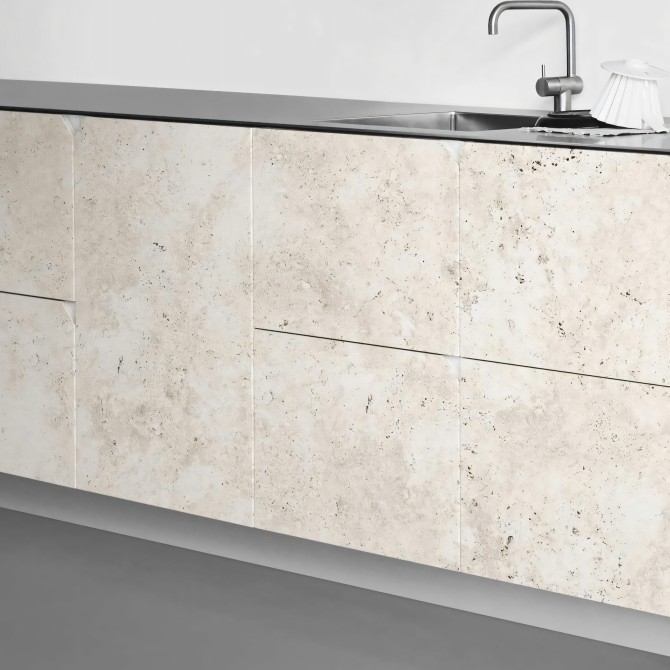 Textura Piedra Beige. Vinilo lavable autoadhesivo para muebles de cocina, puertas, cajones. Lokoloko