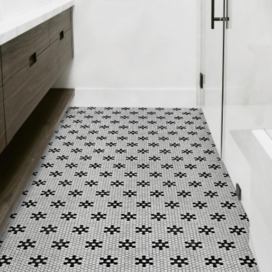 Mosaico de Estrellas Negras. Vinilo para suelos de baños, antideslizante y antibacterias, resistente al agua. Lokoloko