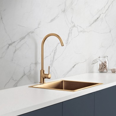 Mármol Calacatta Blanco - Vinilo lavable autoadhesivo para paredes y muebles de cocina en color blanco y gris.