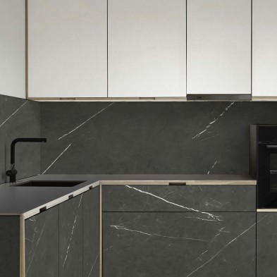 Mármol Nero - Diseño Lokoloko gris oscuro con vetas blancas, lavable y autoadhesivo, para cocinas,frentes y muebles.