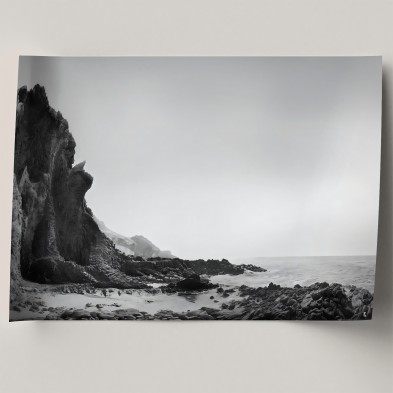 Photographic poster on textured eco-friendly wallpaper. Cala del Barranco. Black and white. Lokoloko