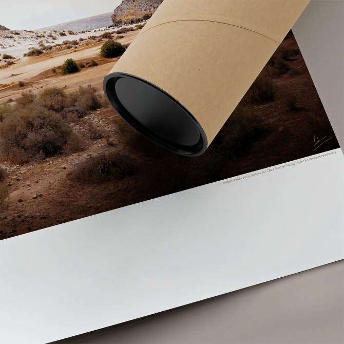 Póster fotográfico en papel ecológico texturizado de la playa de Mónsul con su duna fosil. Cabo de Gata, tonos tierras. Lokoloko