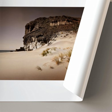 Póster fotográfico en papel ecológico texturizado de Cala Chica en el Parque Natural de Cabo de Gata. Lokoloko