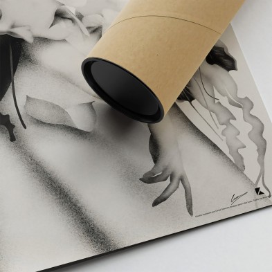Detalle de una ilustración de geiko en blanco y negro con estilo tradicional.