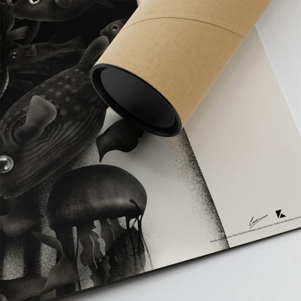 Japanese art: elegant black and white geiko print.