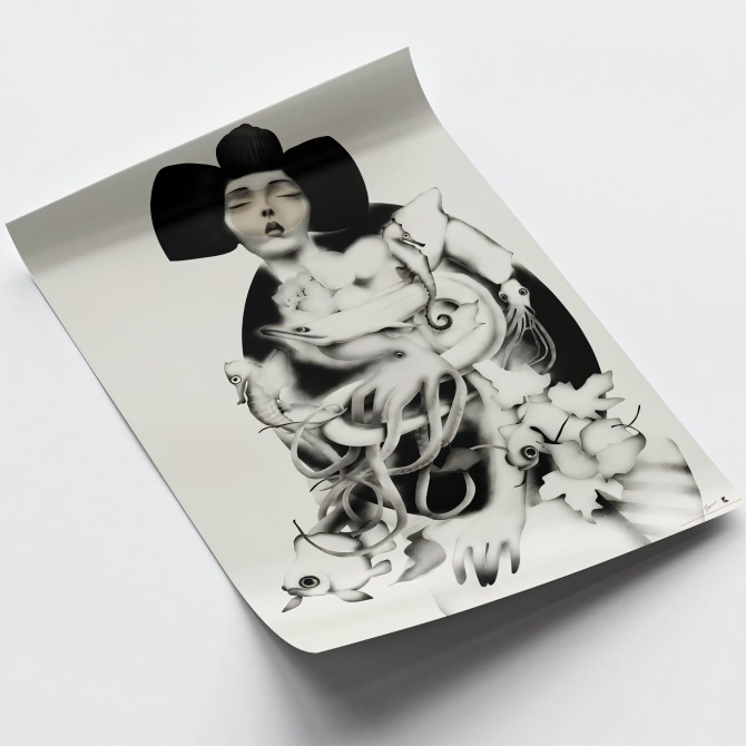 Geiko 4 Poster in Black & White: Minimalist Japanese Art 🌿