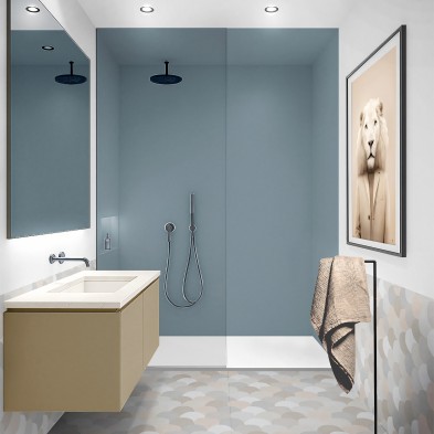 Baño luminoso con vinilo adhesivo azul profundo en la ducha, impermeable y de durabilidad prolongada.