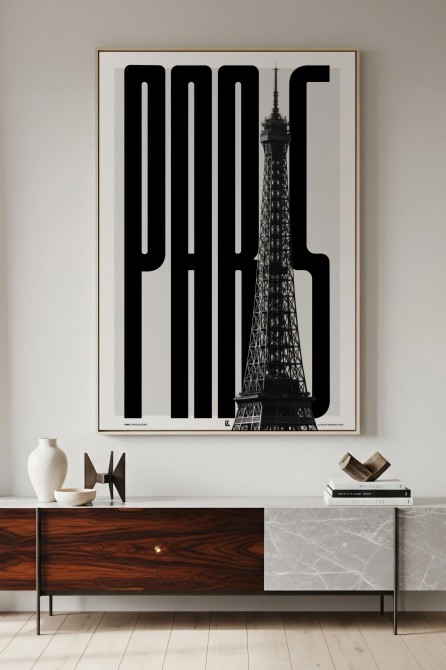 Póster decorativo de París en blanco y negro con tipografía vertical.